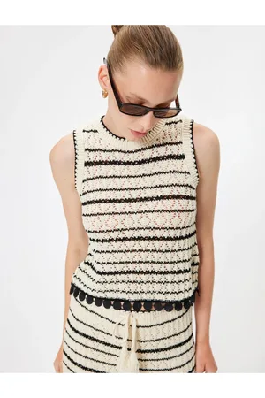 Koton Crew Neck Openwork Sleeveless Knitwear Top