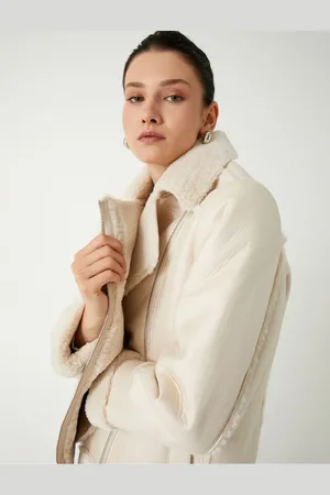 Koton Zippered Pocket Comfortable Fit Faux Für Collar Faux Leather Biker Jacket