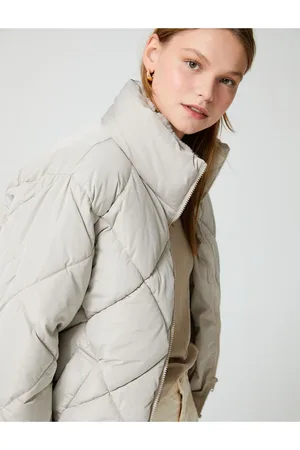 Koton Short Down Coat High Neck Faux Fur Coat Zippered With Pocket