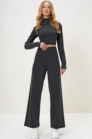 Trend Alacati stili Women Anthracite Stand Collar Camisole Crop Blouse and Pants Suit
