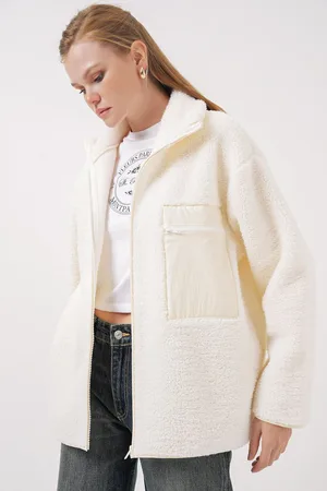 Bigdart 55446 Zippered Oversize Plush Jacket - Beige