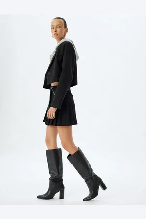 Koton Standard Waist Chain Detail Pleated Mini Skirt