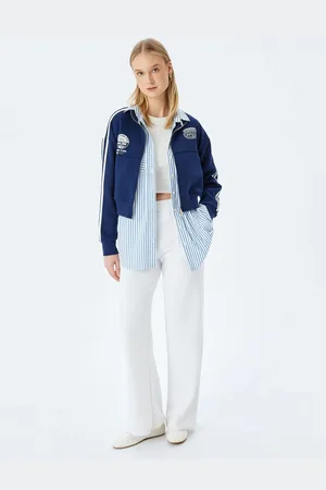 Koton Stand Collar Zippered Pocket Detailed Piping Crop College Sweatshirt