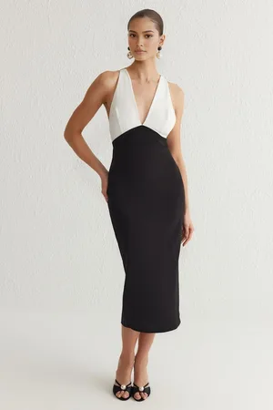 Trendyol Black-White Body-Styling Strapless Woven Wedding/Marriage Chic Evening Dress