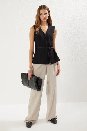 Trendyol Black Regular Fitted Double Breasted Belted Vest