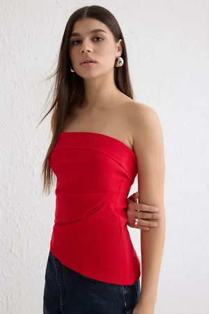 Trendyol Red Strapless Asymmetrical Cut Woven Blouse