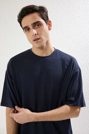 Trendyol Navy Blue Oversize/Wide Textured Cut T-shirt