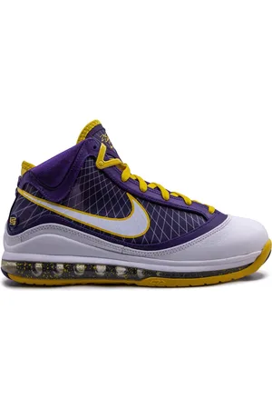 Nike Air Max LeBron 7 "Media Day" sneakers