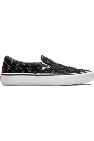 Vans X Supreme Slip-On Pro " Hole Punch Denim" sneakers