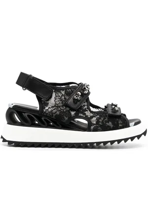 LE SILLA Lace-embroidered crystal-detail sandals