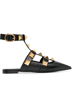 VALENTINO GARAVANI Roman Stud pointed-toe ballerina shoes