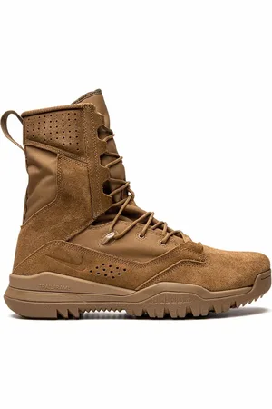 Nike SFB Field 2 8-Inch "Coyote" military boots