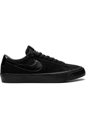 Nike SB Blazer Low GT "Triple " sneakers