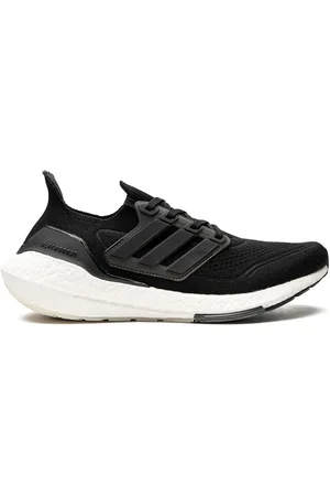 adidas Ultraboost 21 low-top sneakers