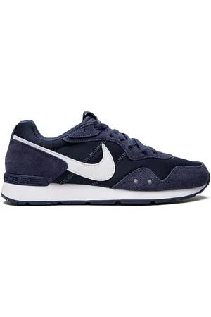 Nike Venture Runner "Midnight Navy" sneakers