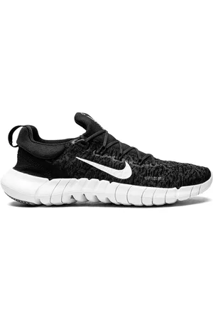 Nike Free Run 5.0 sneakers