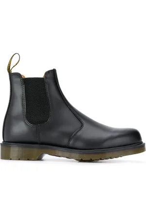 Dr. Martens Classic ankle boots