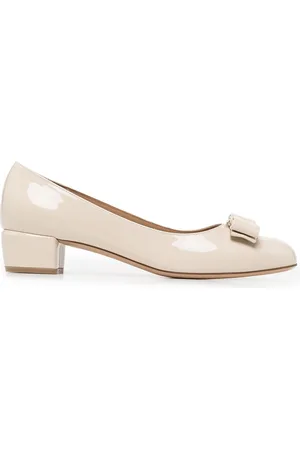 Salvatore Ferragamo Vara 1 bow pumps