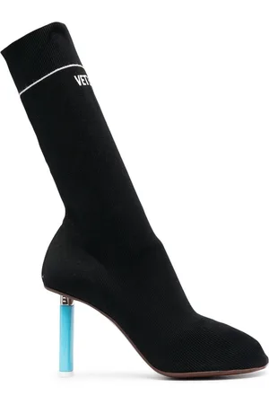 Vetements Pointed sock-style boots