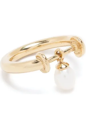 Beatriz Palacios Mobile Pearl ring