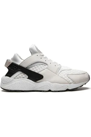 Nike Air Huarache "Light Bone" sneakers