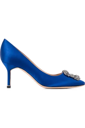 Manolo Blahnik Hangisi 70 jewel-buckle pumps