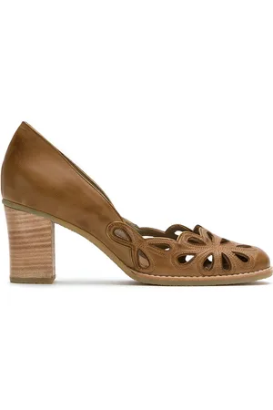 Sarah Chofakian Leather pumps