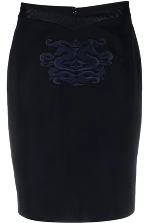 Gianfranco Ferré 1990s embroidery-detailed pencil skirt