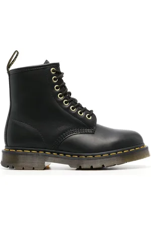 Dr. Martens 1460 smooth leather boots
