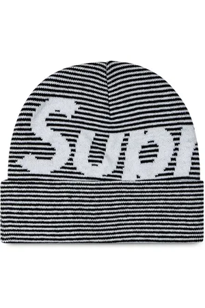 Supreme Big Logo knitted beanie