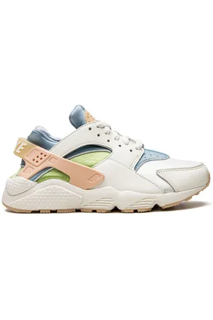 Nike Air Huarache SE "Sun Club" sneakers