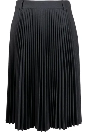 Burberry Pleated midi skirt