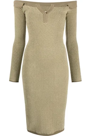 Jacquemus La robe Pampero off-shoulder polo dress