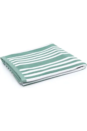 SOHO Embroidered-logo cotton pool towel