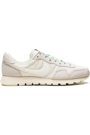 Nike Air Pegasus 83 low-top sneakers