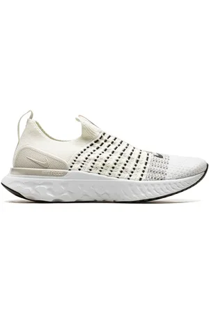 Nike React Phantom Run Flyknit 2 sneakers