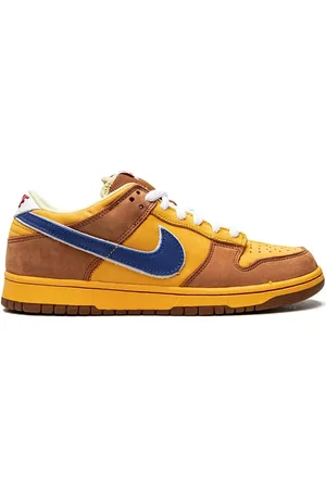 Nike Dunk Low Premium SB "New Castle" sneakers