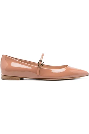 Gianvito Rossi Pointed-toe buckle-strap ballerina shoes