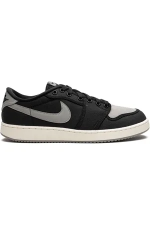 Jordan Air 1 KO Low "Shadow" sneakers