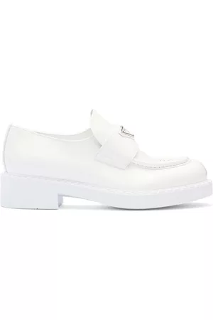Prada Ženy Nazouváky - Triangle logo-plaque loafers
