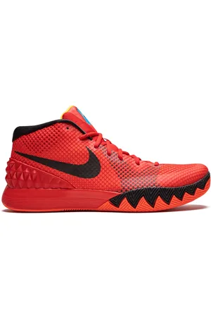 Nike Kyrie 1 sneakers