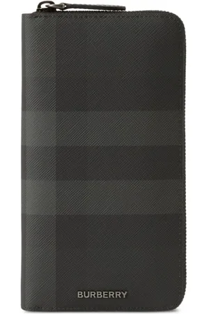 Burberry Grained zip-around wallet