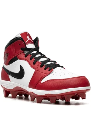 Jordan Air 1 Mid "Chicago" baseball cleats