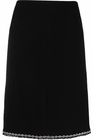 CHANEL 2004 chain-link embroidered A-line skirt