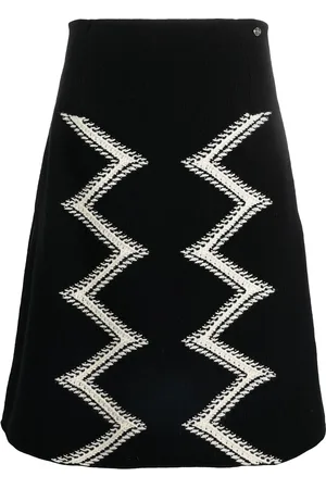 CHANEL 2016-2017 intarsia knit A-line skirt