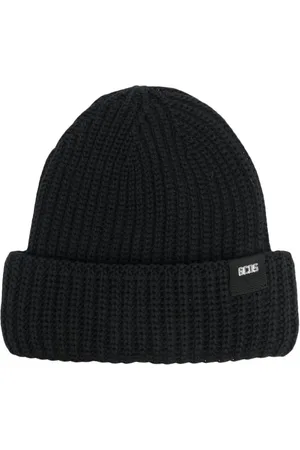 GCDS Giuly logo-patch beanie