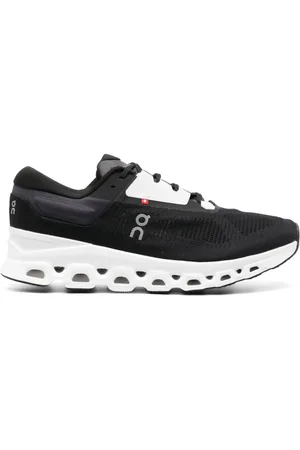 On Running Cloudstratus running sneakers