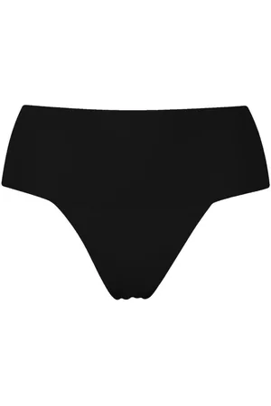 Spanx Undie-tectable thong