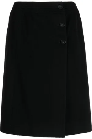 CHANEL 2001 buttoned A-line cashmere wrap skirt