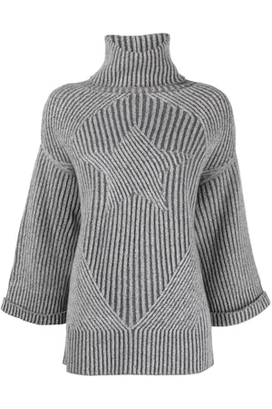 LORENA ANTONIAZZI Star-embroidered roll-neck jumper